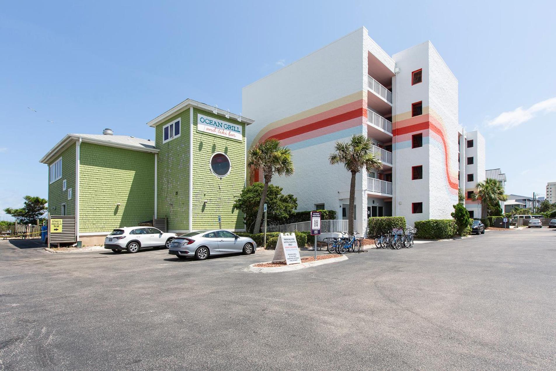 Golden Sands Oceanfront Hotel Carolina Beach Εξωτερικό φωτογραφία